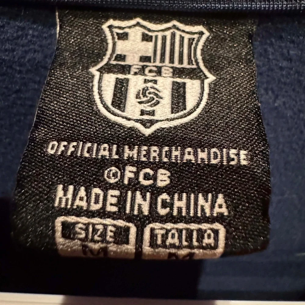 FC Barcelona Black and Red Track Jacket MEDIUM collard
